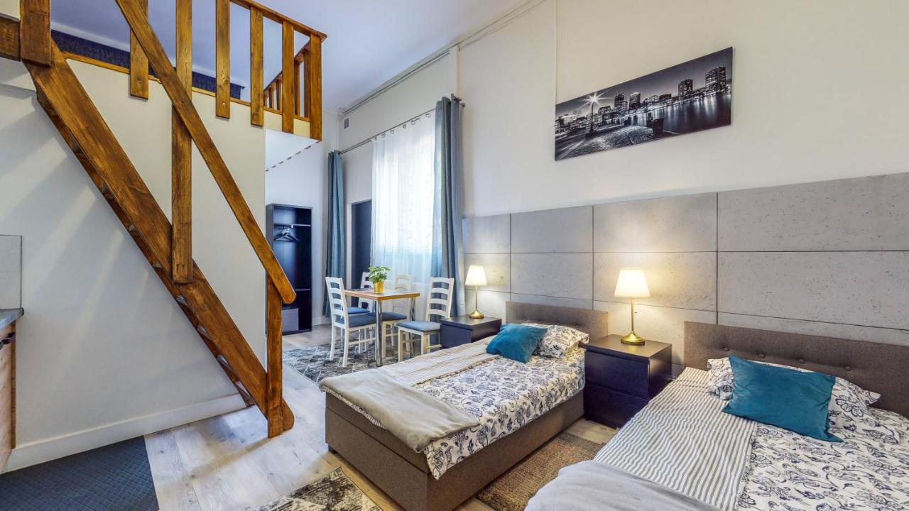 City Place Noclegi Wroclaw Ngoại thất bức ảnh