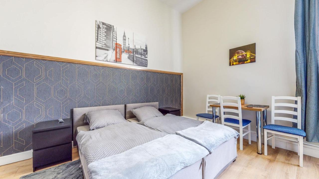 City Place Noclegi Wroclaw Ngoại thất bức ảnh